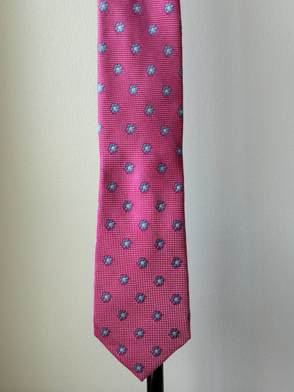 Nordstrom Silk Pink Tie w/ Small Blue Flowers